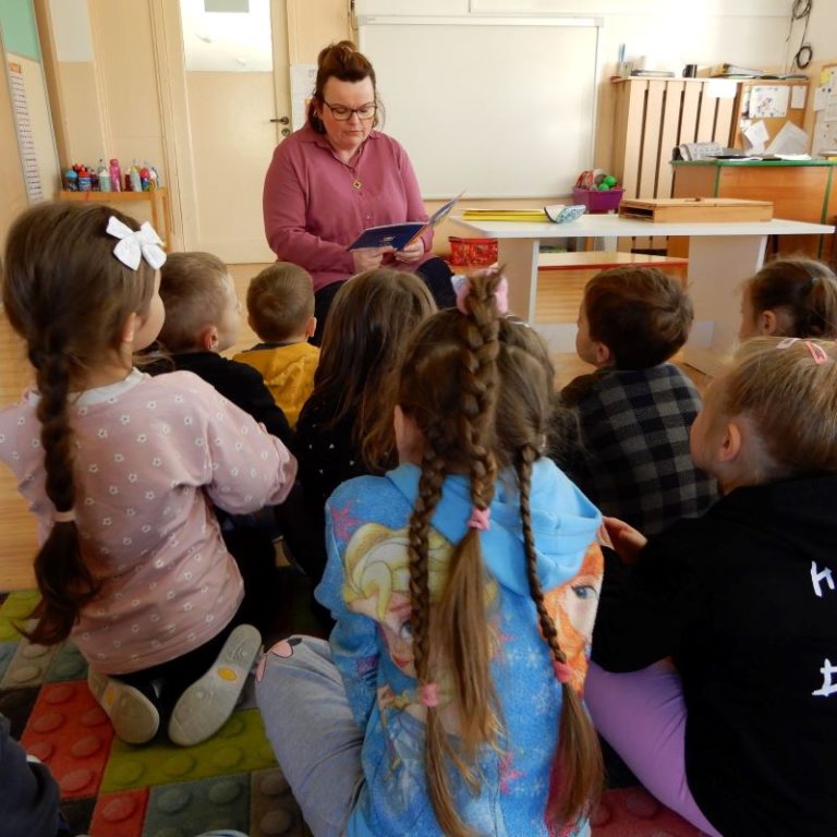 Ogólnopolski Tydzień Bibliotek w Przedszkolu Publicznym nr 7 w Radomiu.