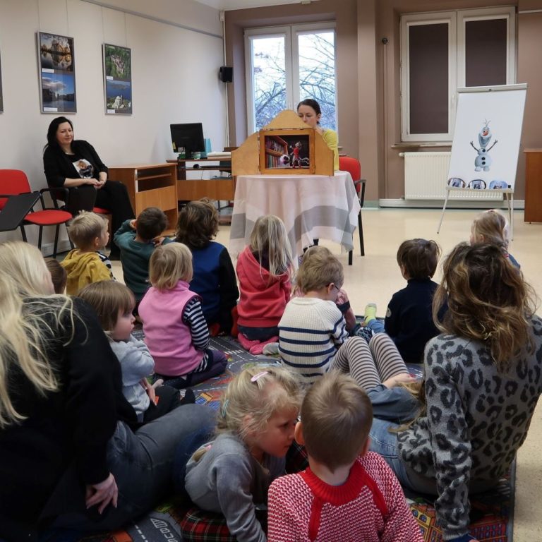 Leśne Smyki w Bibliotece